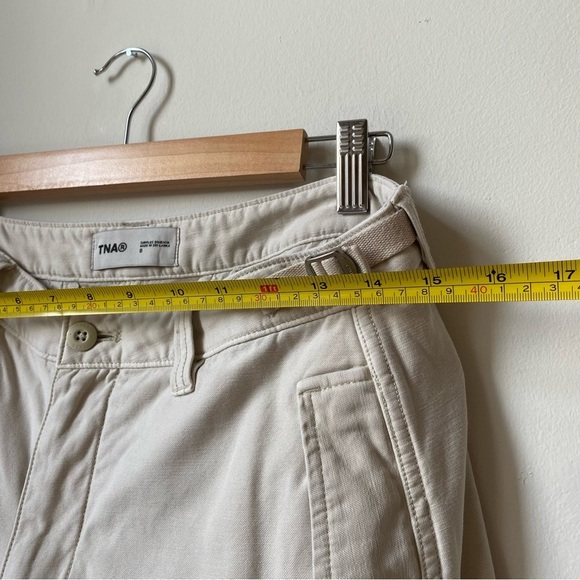 TNA ARITZIA SIZE 8 cream cargos Women's Tan Cargo Pants - Picture 11 of 12